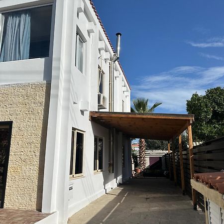 Villa Nikitas Konia Bagian luar foto
